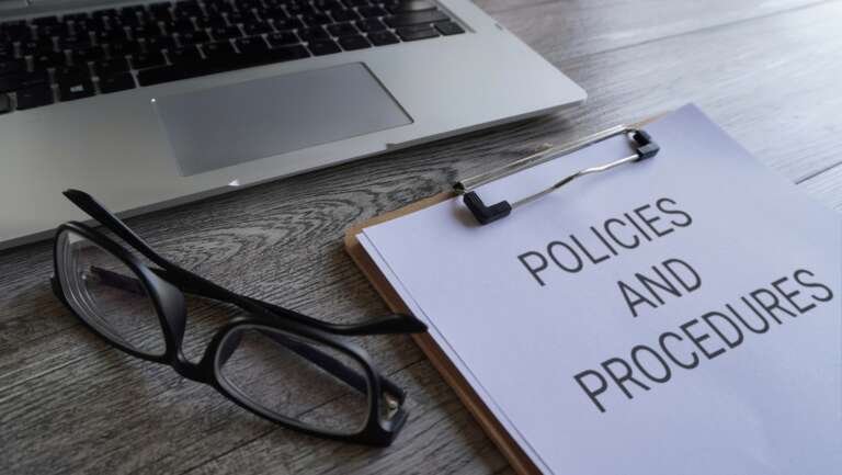 How to Obtain Spanish Residency in 2025 – Step-by-Step Guide & Complete Checklist