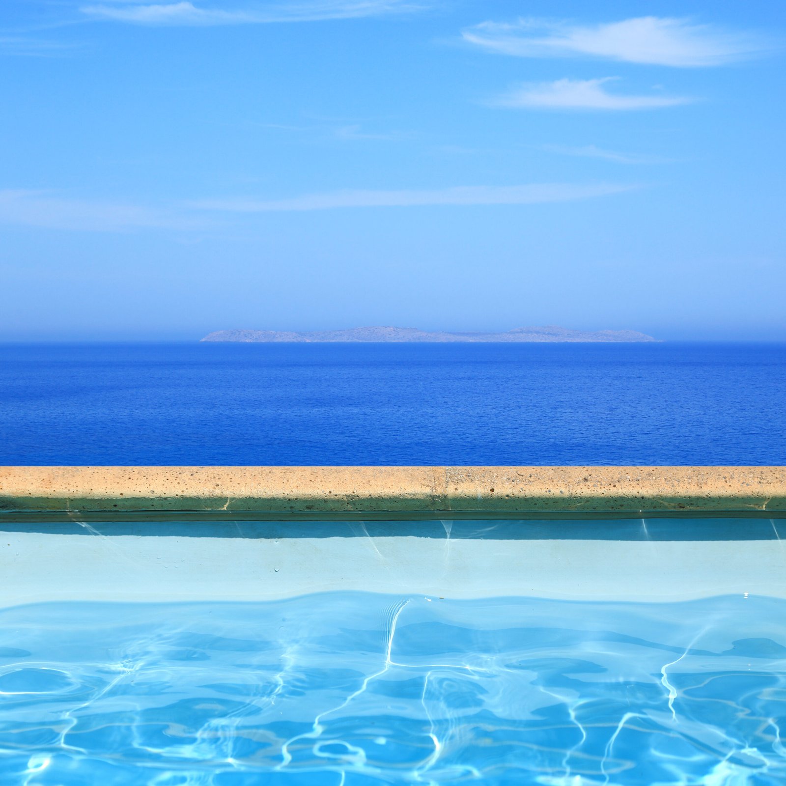 Beachfront property pool with sea view